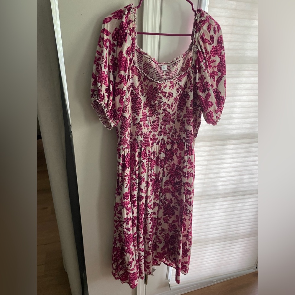 Old Navy Smocked Boho Floral Dress